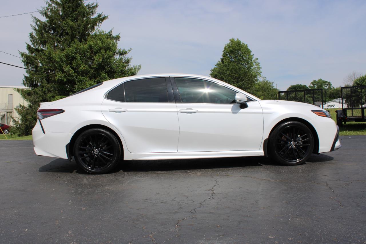 Toyota Camry XSE 2021