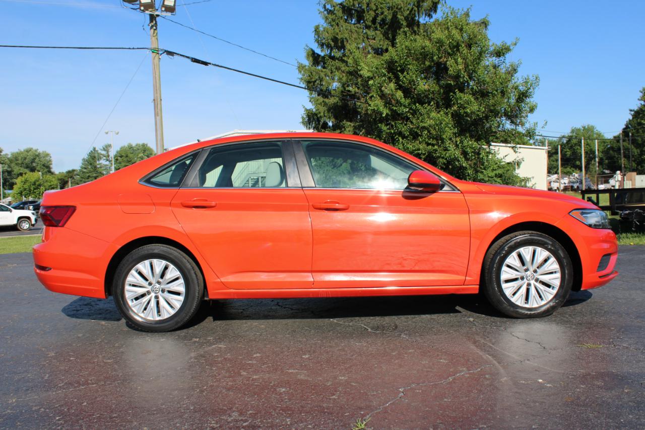 Volkswagen Jetta  2020