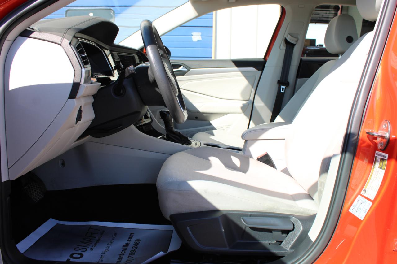 Volkswagen Jetta  2020