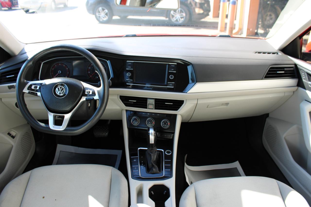 Volkswagen Jetta  2020