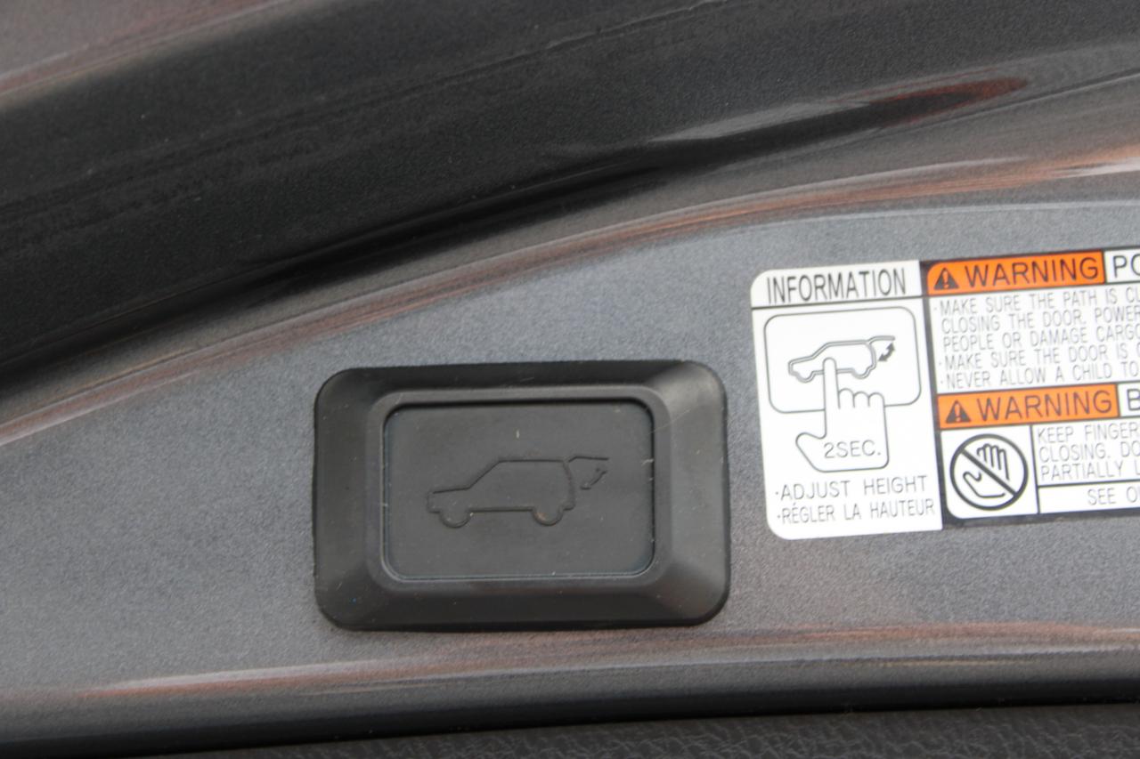Toyota RAV4 XLE AWD 2016
