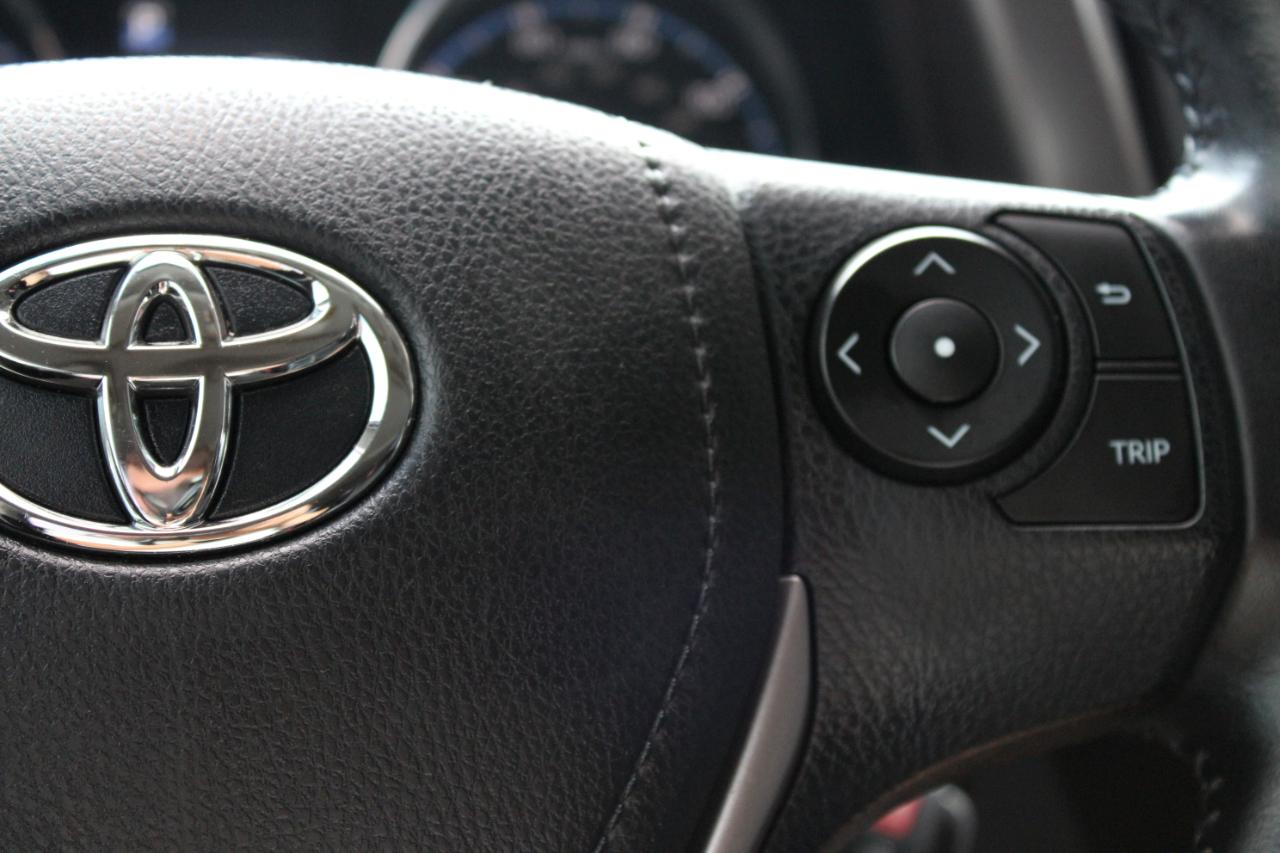 Toyota RAV4 XLE AWD 2016