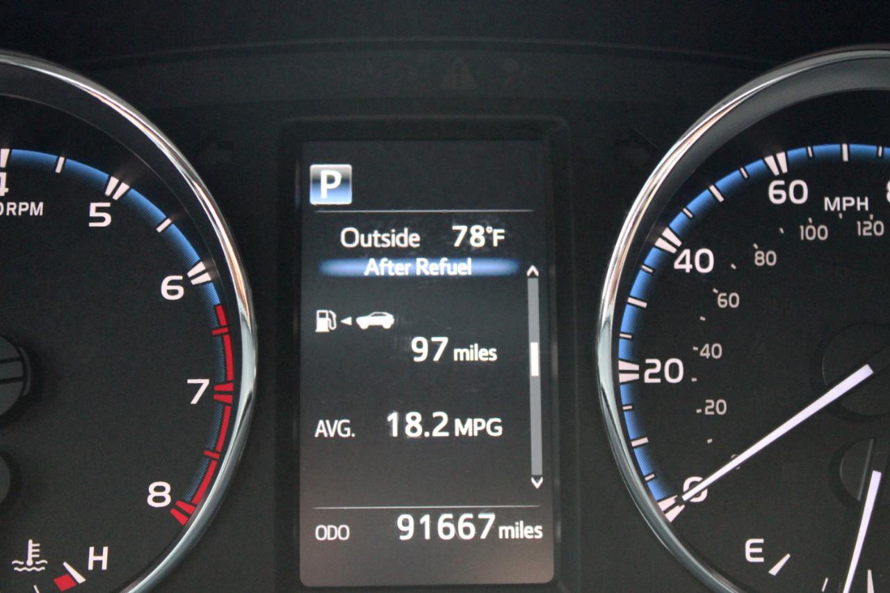 Toyota RAV4 XLE AWD 2016