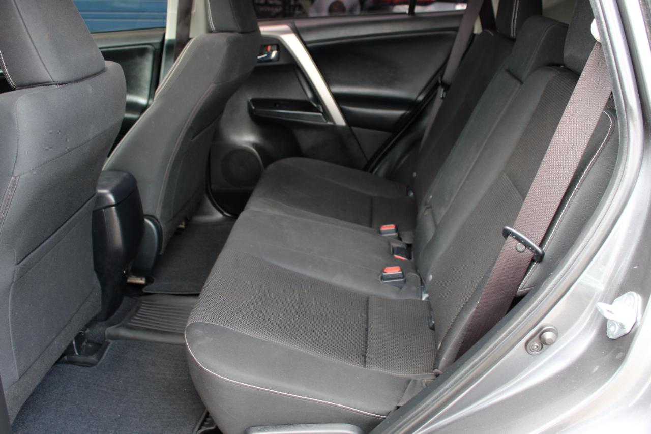 Toyota RAV4 XLE AWD 2016