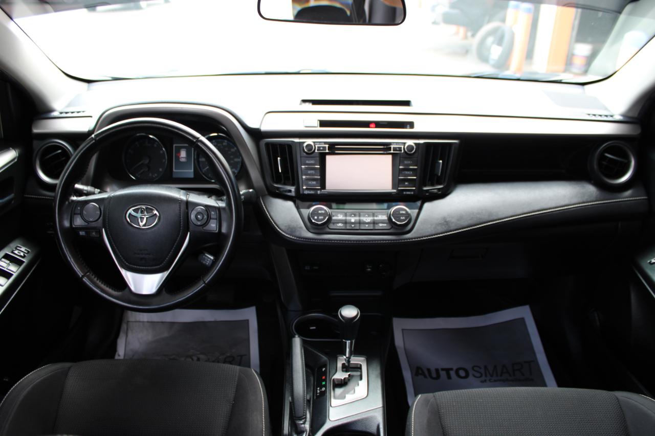 Toyota RAV4 XLE AWD 2016