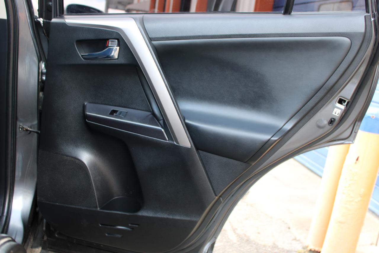 Toyota RAV4 XLE AWD 2016