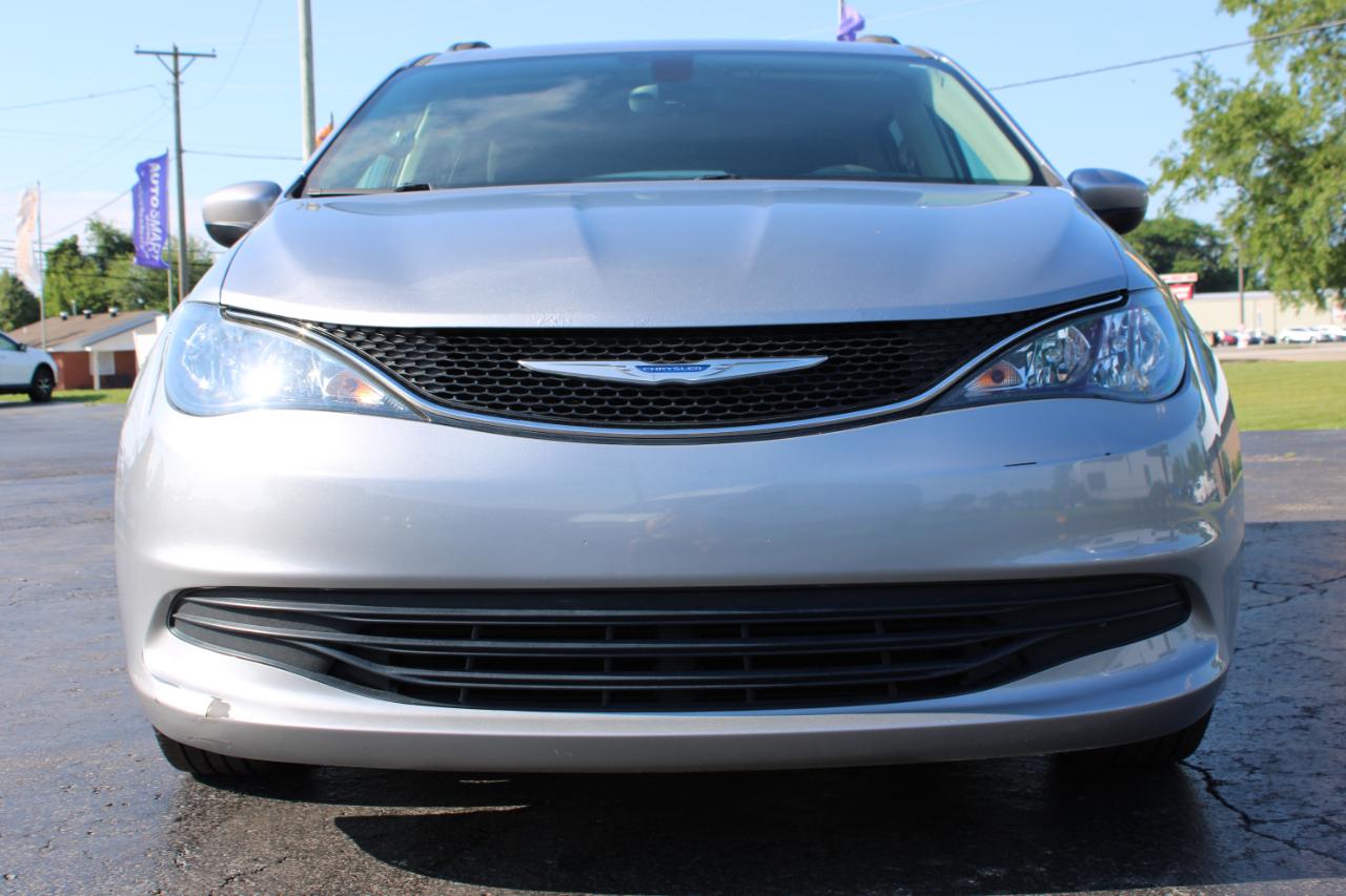 Chrysler Pacifica Touring 2018