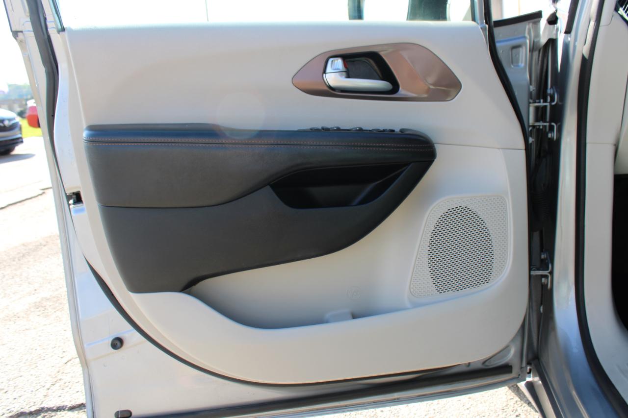 Chrysler Pacifica Touring 2018