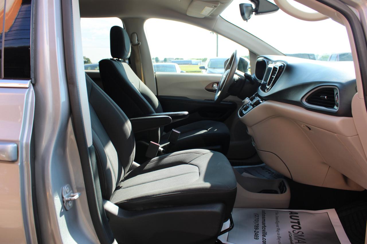 Chrysler Pacifica Touring 2018