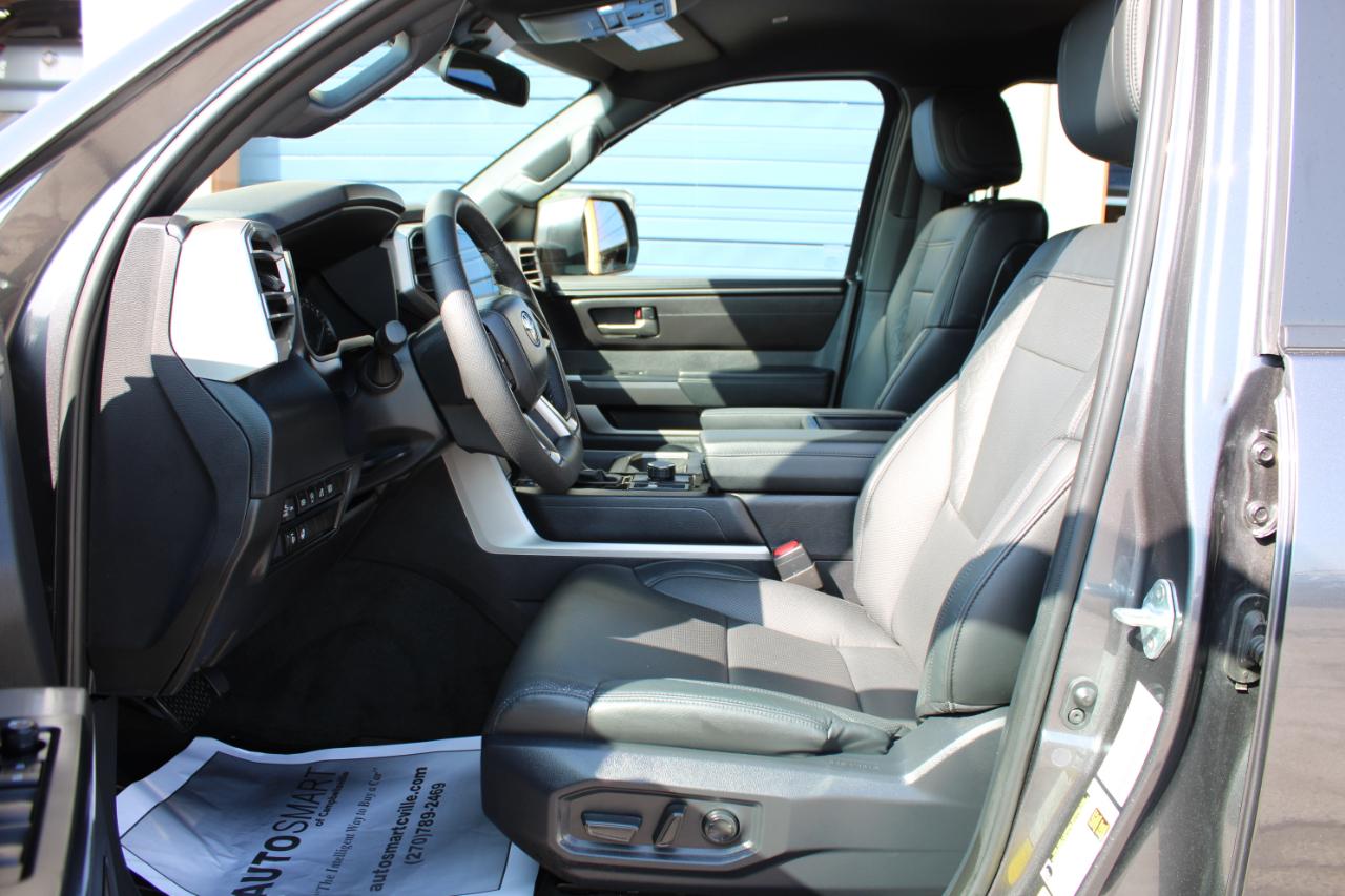 Toyota Tundra SR5 CrewMax 4WD 2025
