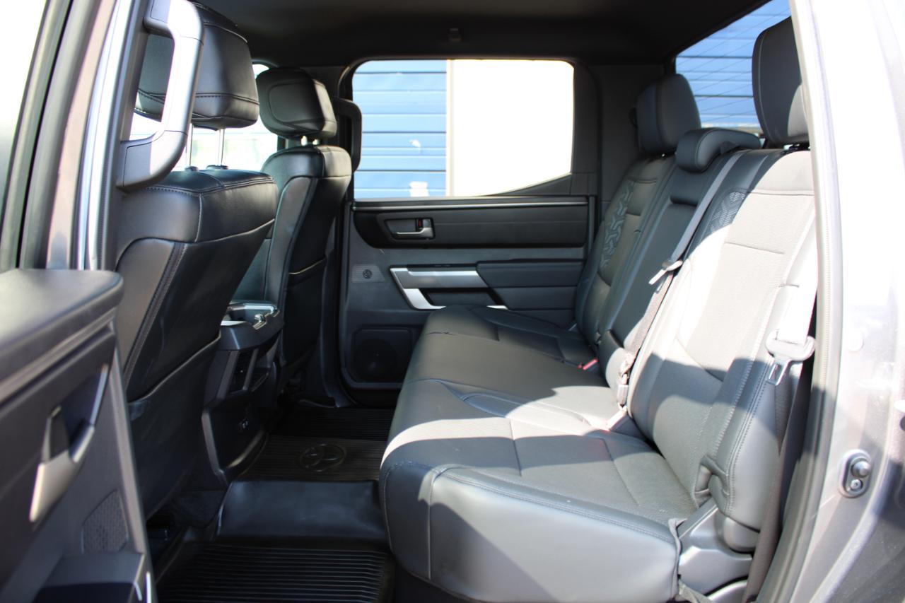 Toyota Tundra SR5 CrewMax 4WD 2025