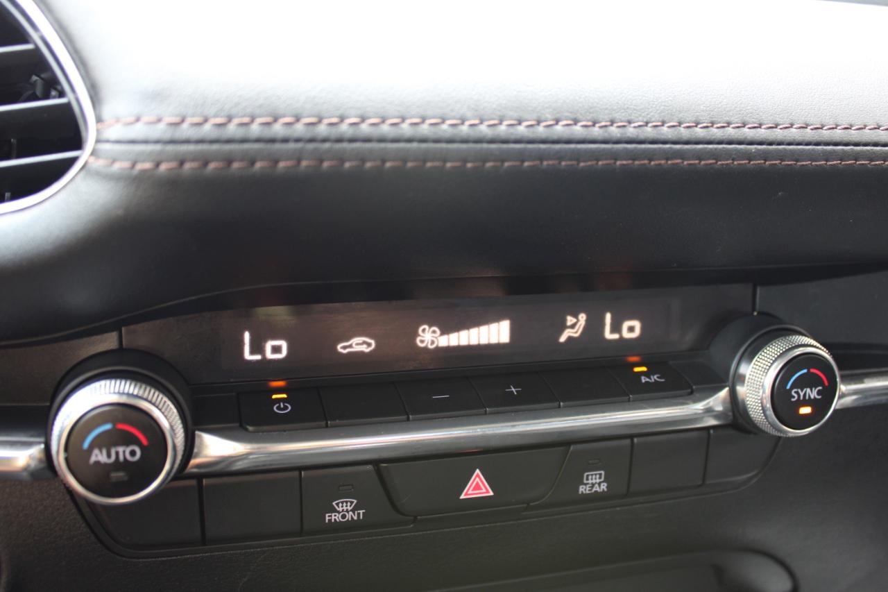 Mazda MAZDA3 Select 2019