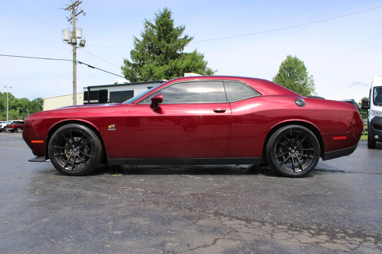 Dodge Challenger R/T SCAT Pack 2021