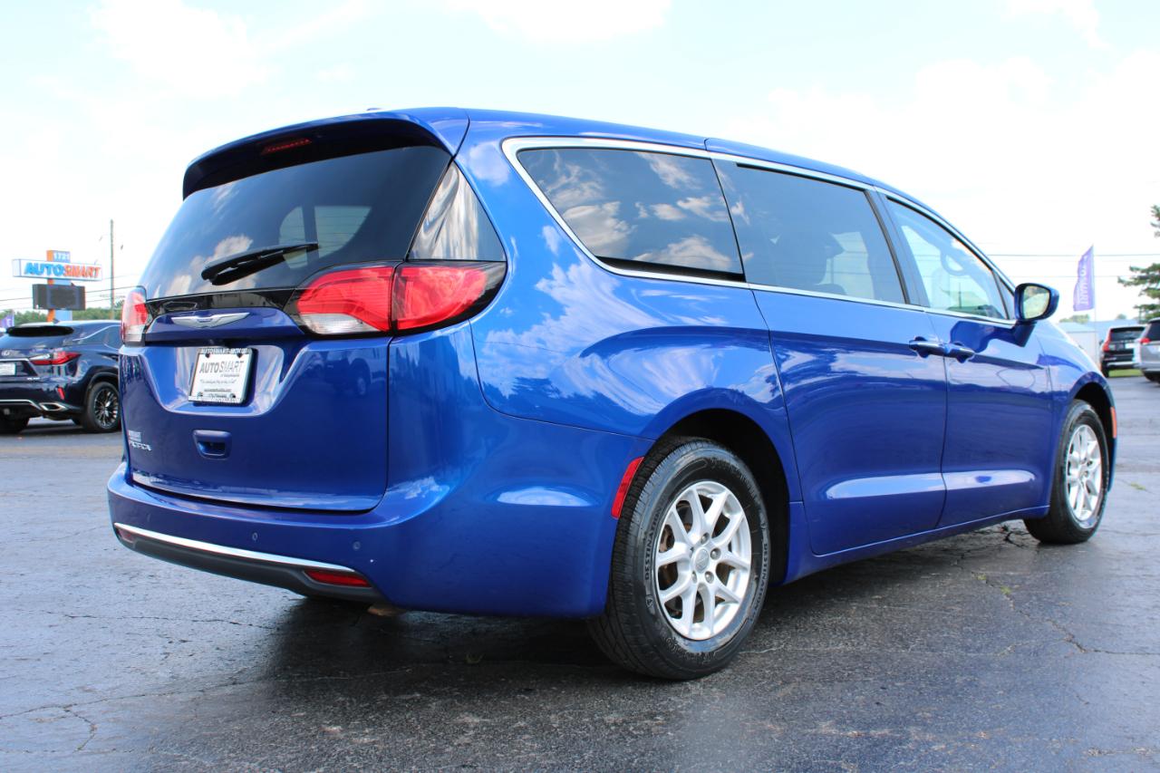 Chrysler Pacifica Touring Plus 2020