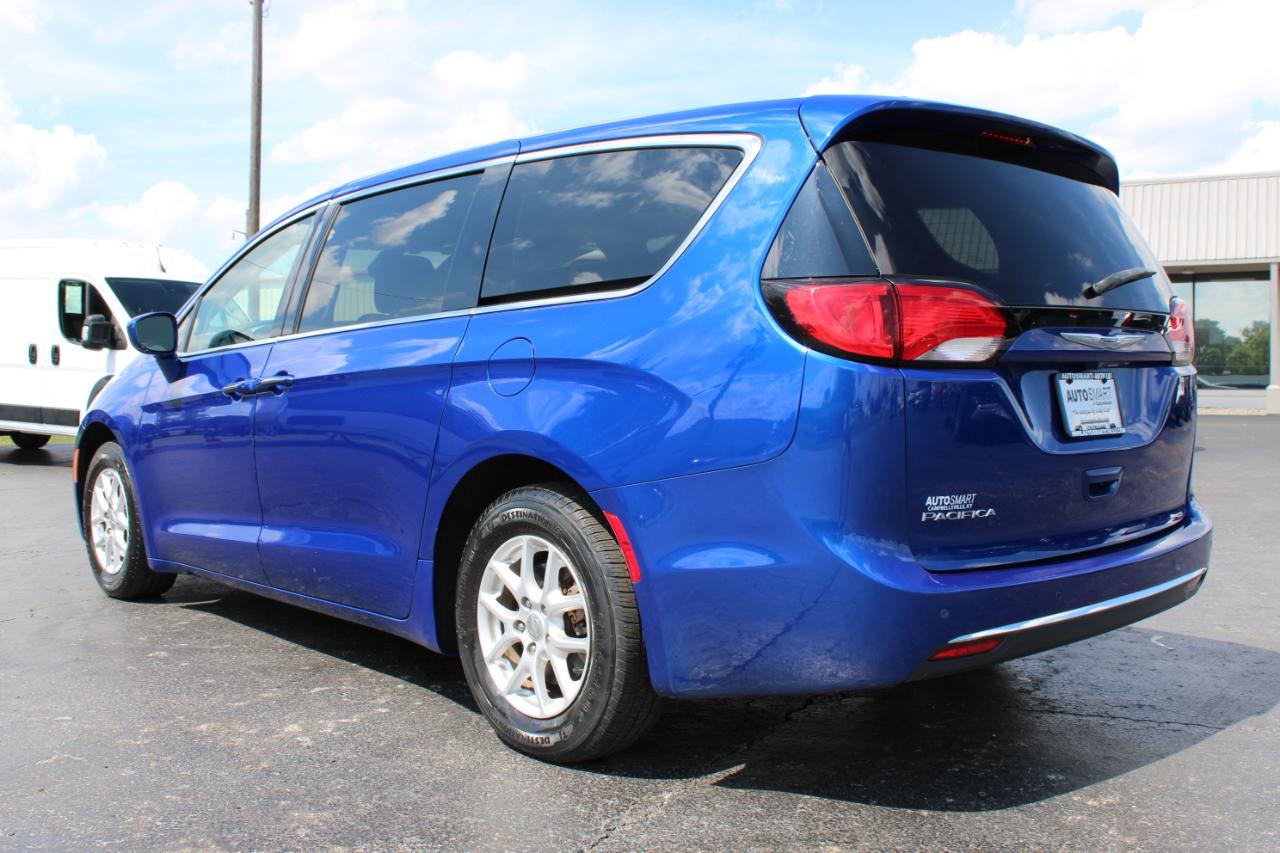 Chrysler Pacifica Touring Plus 2020