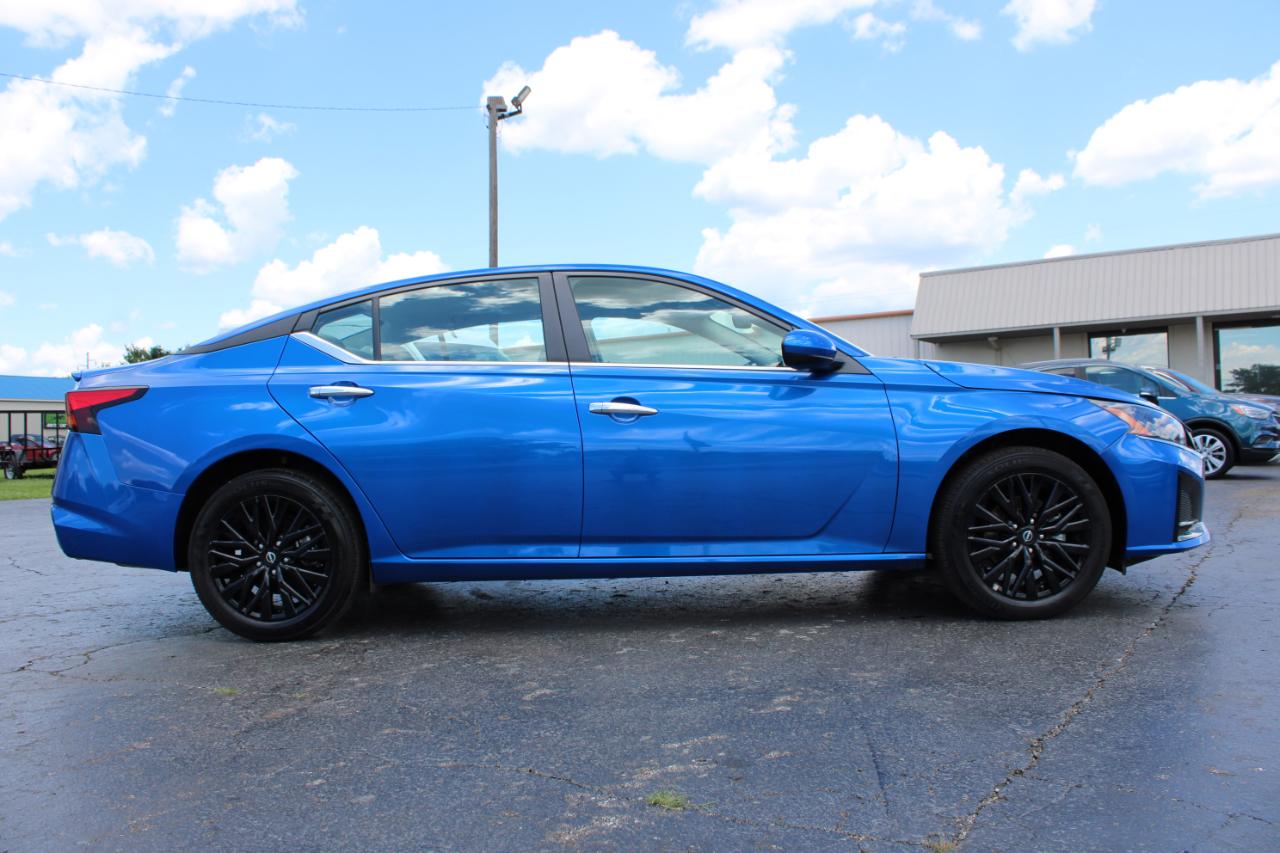 Nissan Altima 2.5 SV AWD 2025