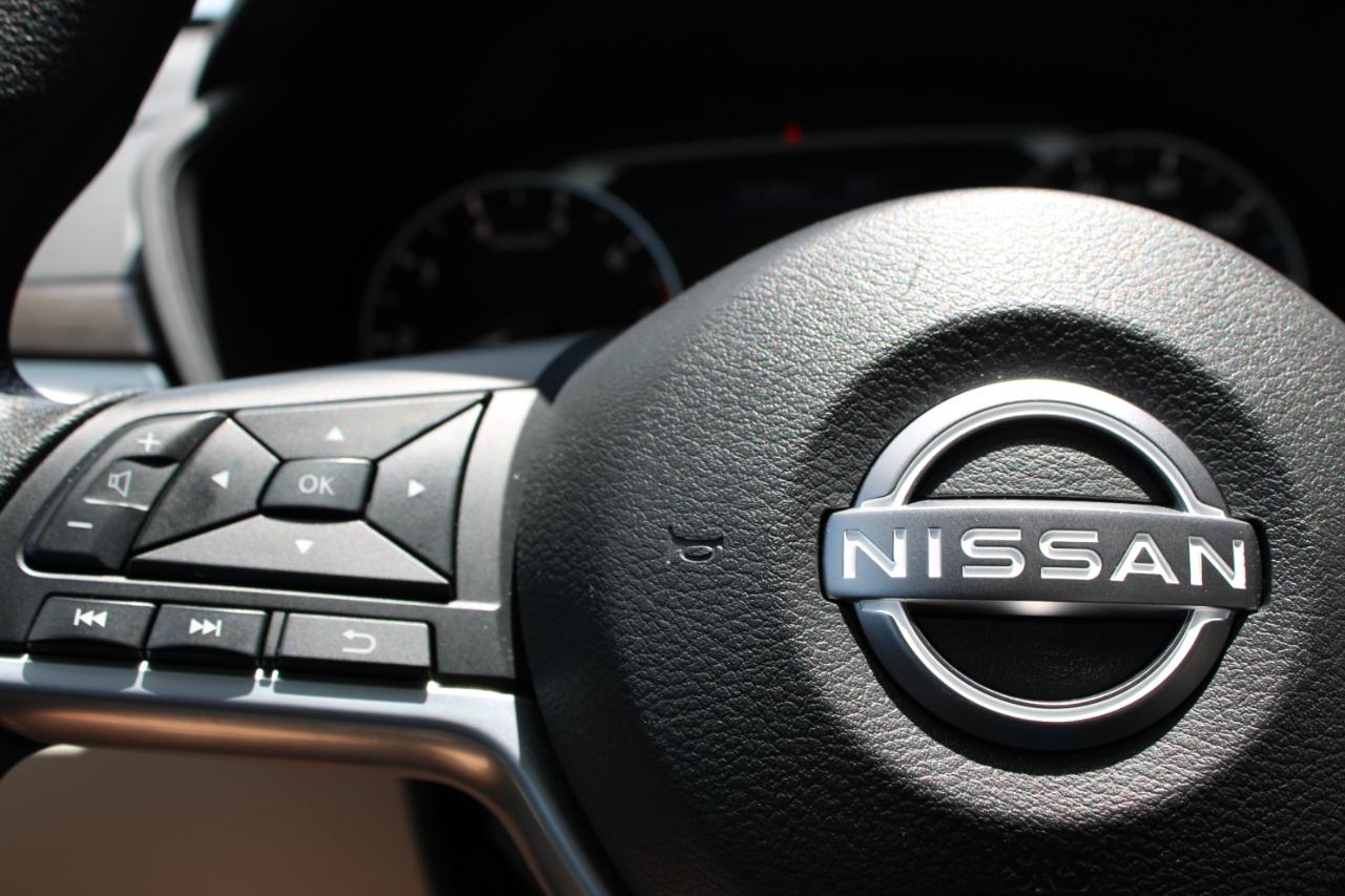 Nissan Altima 2.5 SV AWD 2025