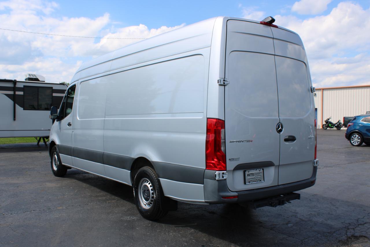 Mercedes-Benz Sprinter 2500 170-in. WB 2023