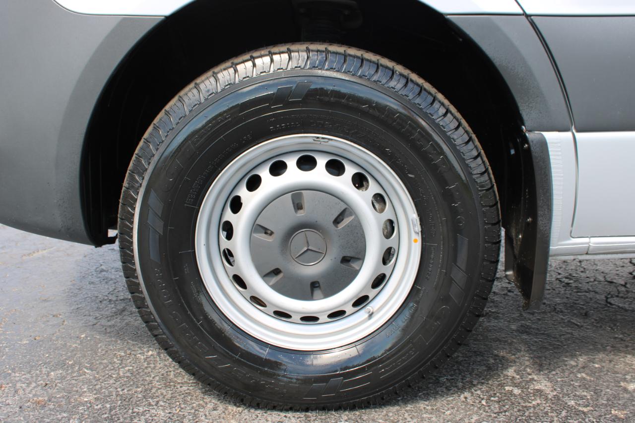 Mercedes-Benz Sprinter 2500 170-in. WB 2023