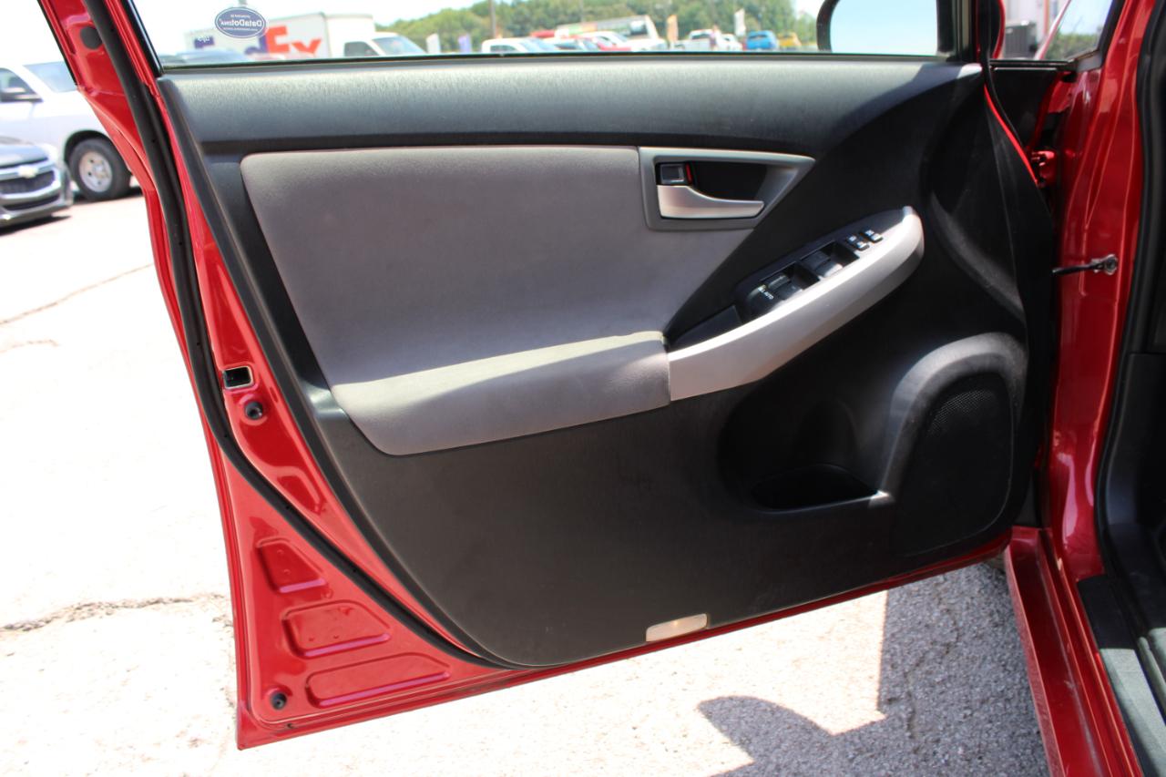Toyota Prius  2013