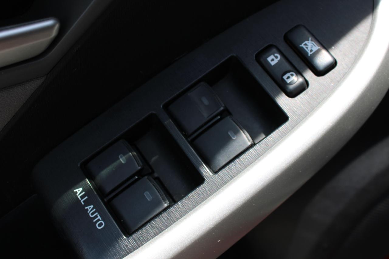 Toyota Prius  2013