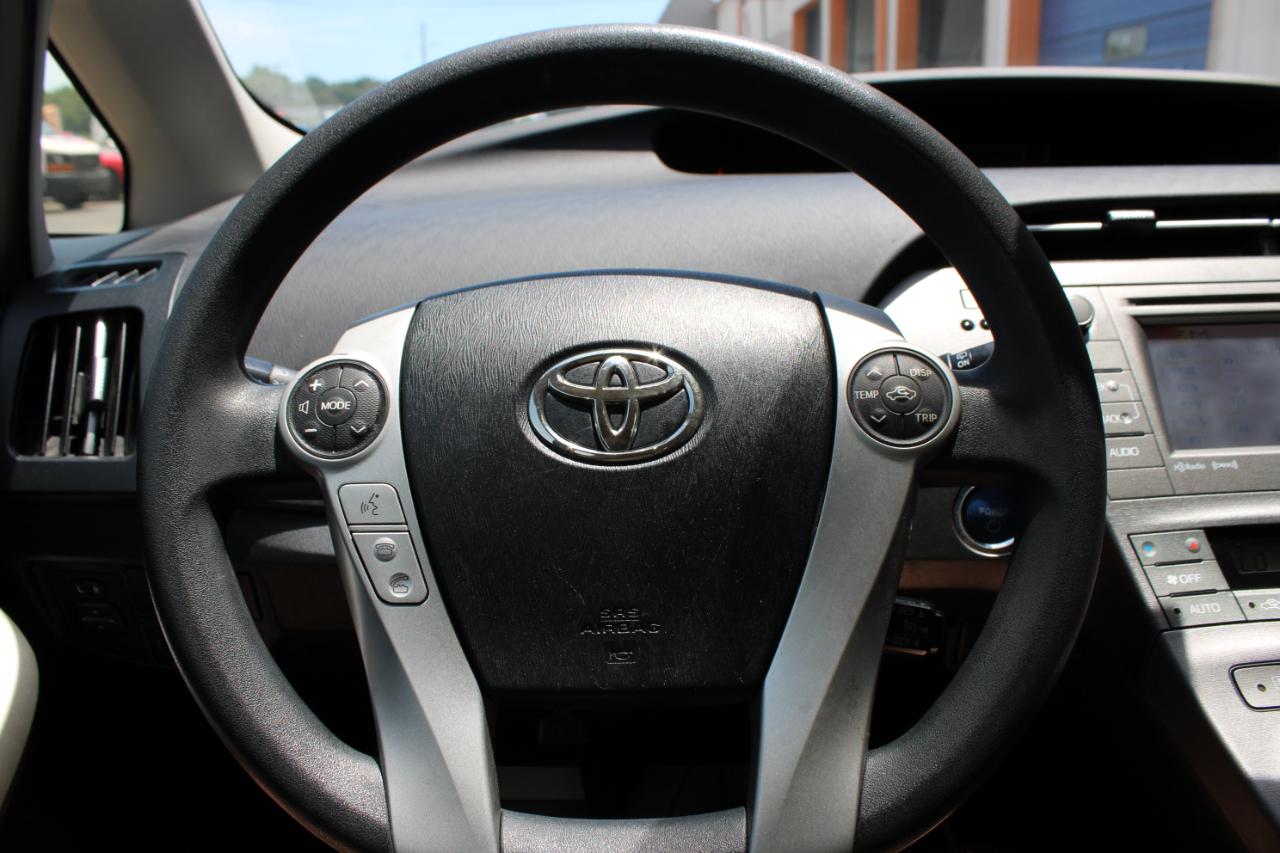 Toyota Prius  2013