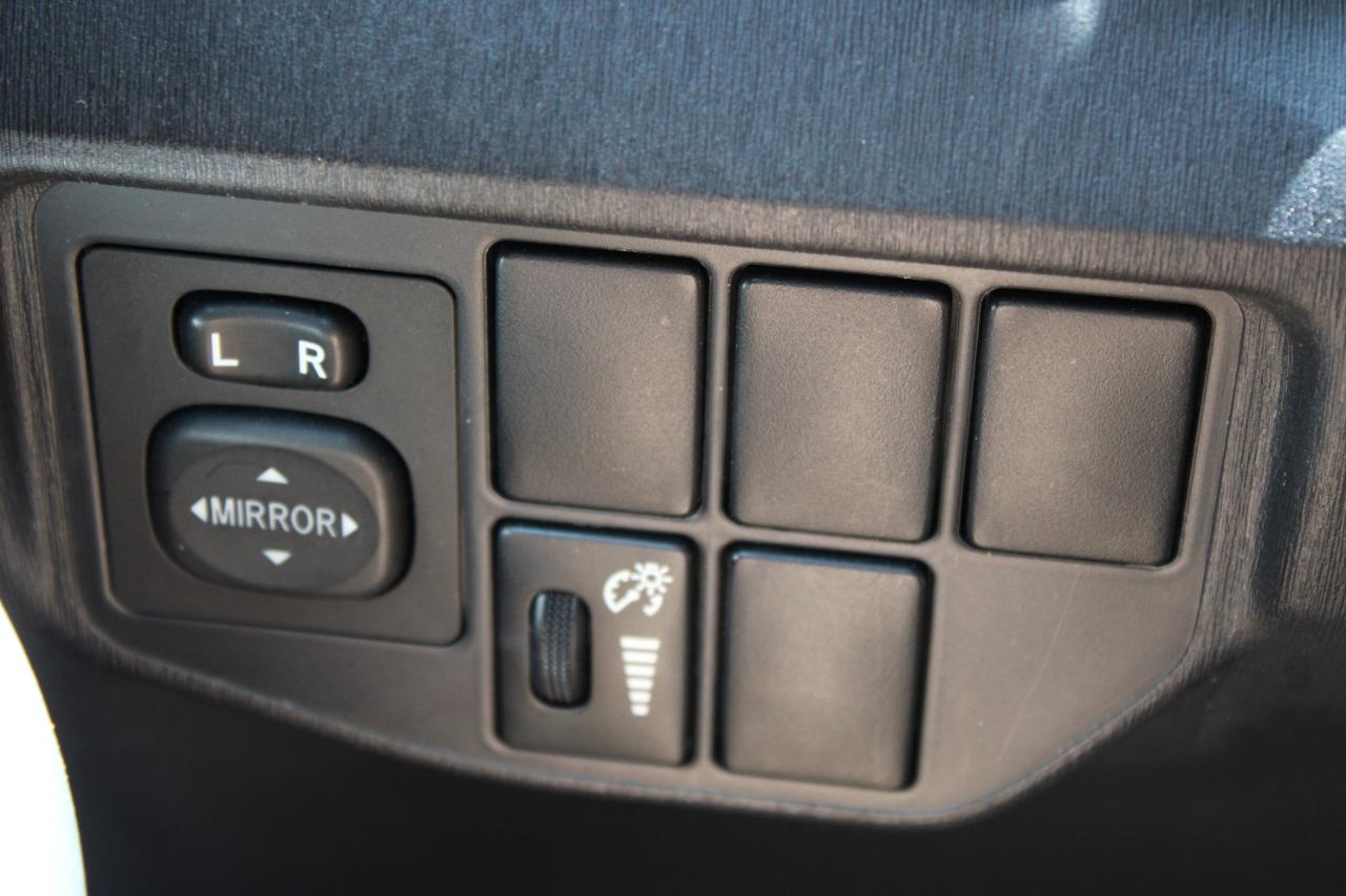 Toyota Prius  2013