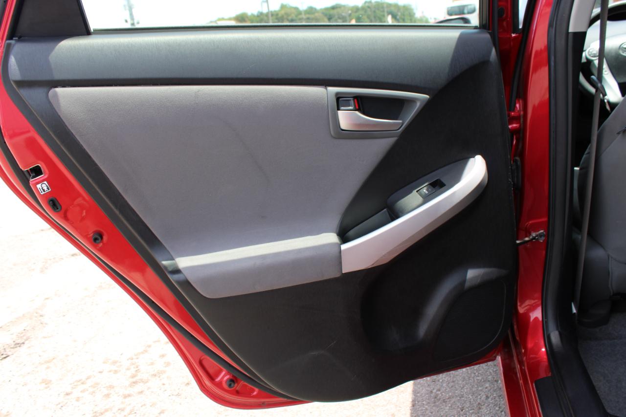 Toyota Prius  2013