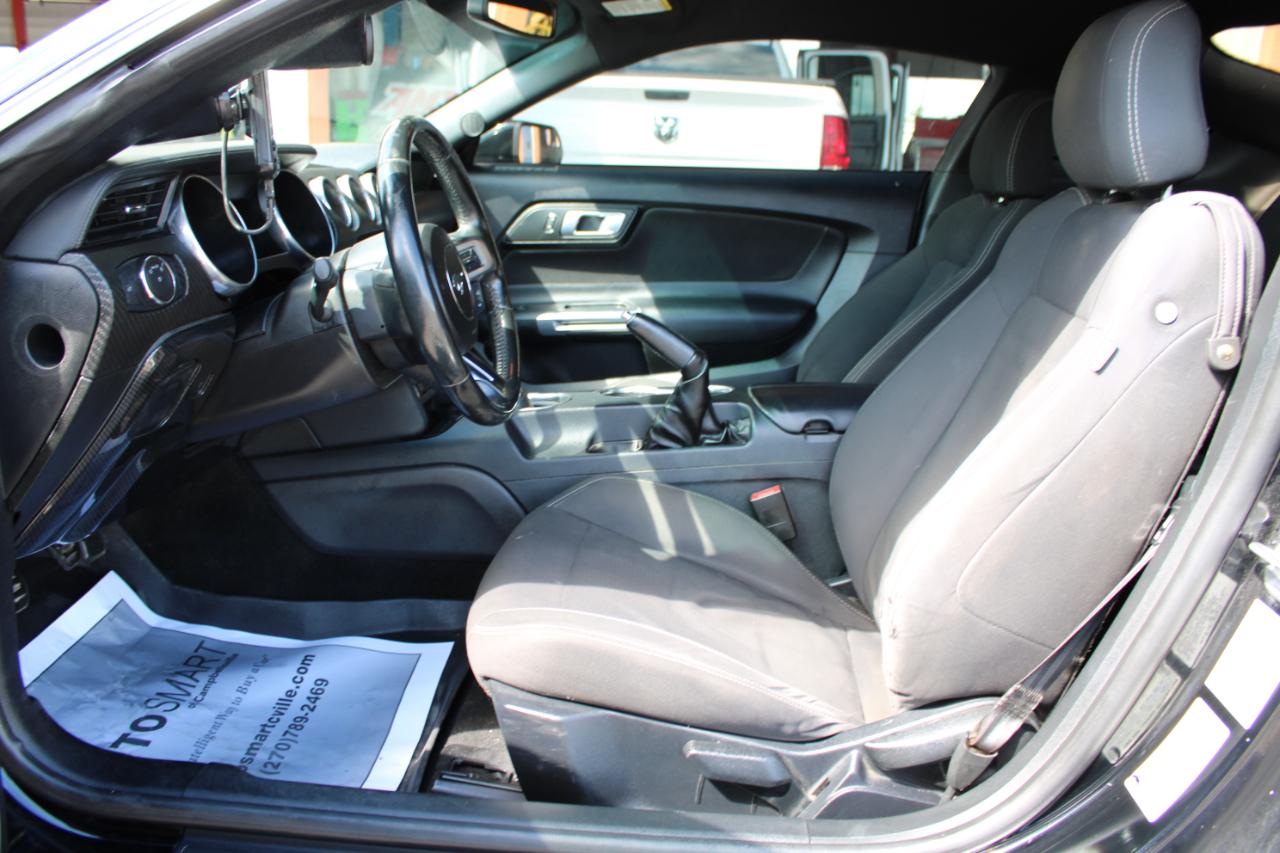 Ford Mustang  2018