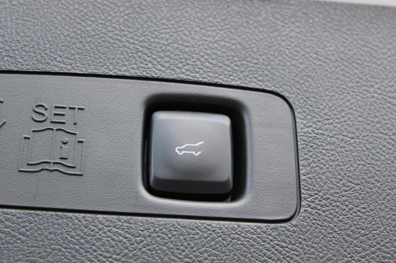 Lincoln Corsair Reserve AWD 2023