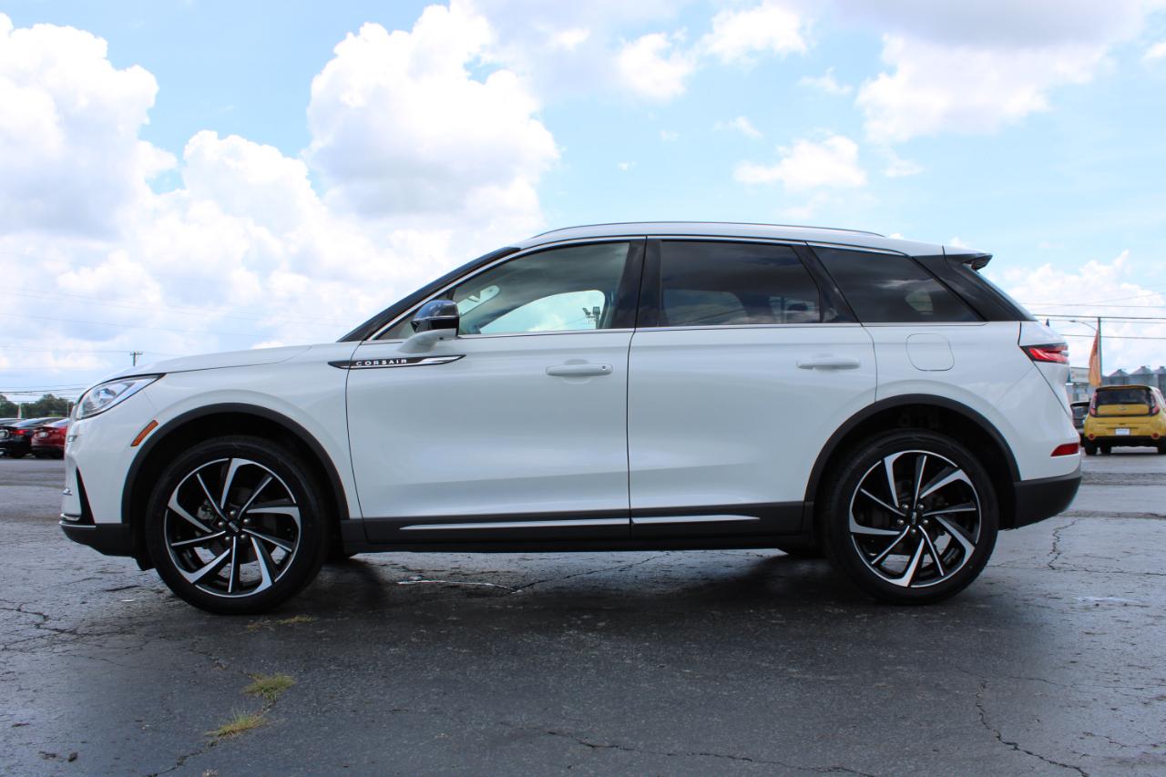 Lincoln Corsair Reserve AWD 2023