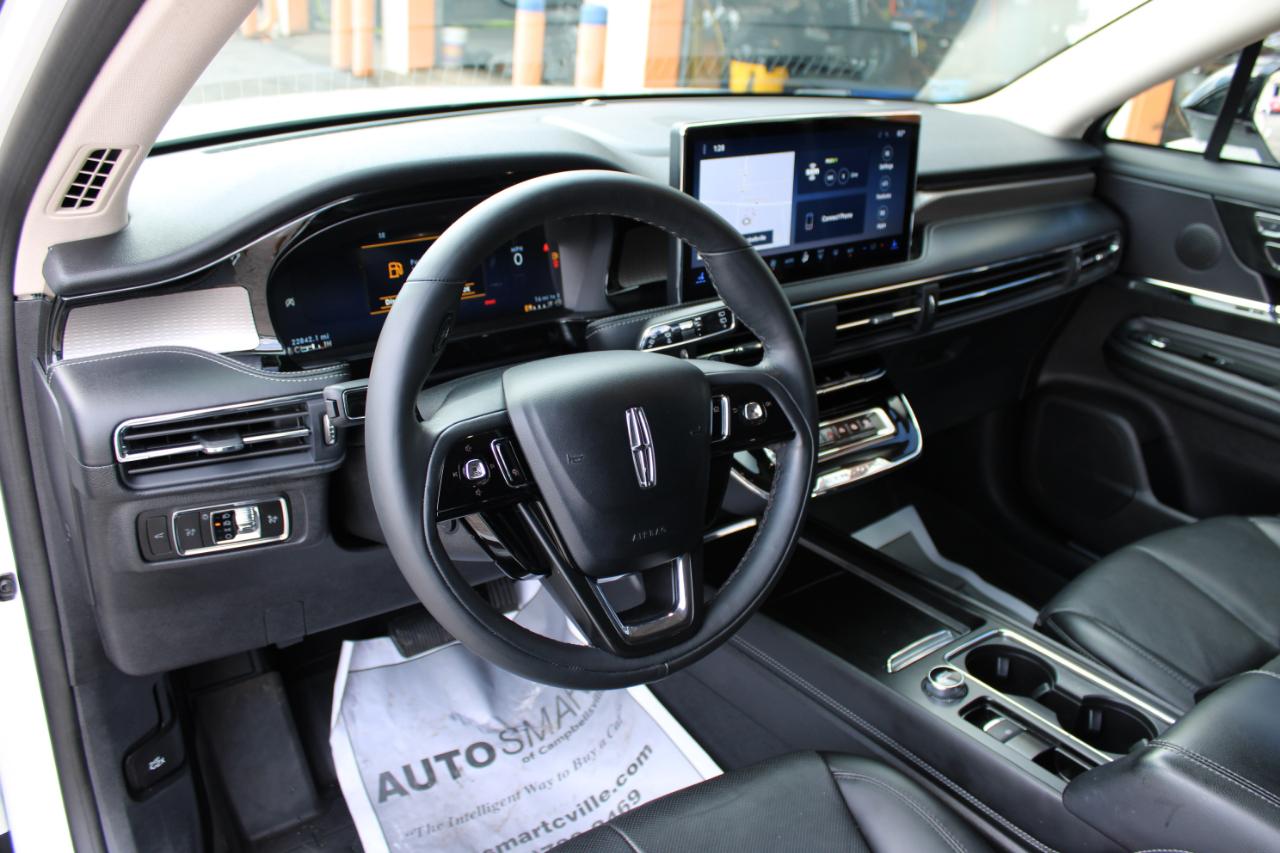 Lincoln Corsair Reserve AWD 2023