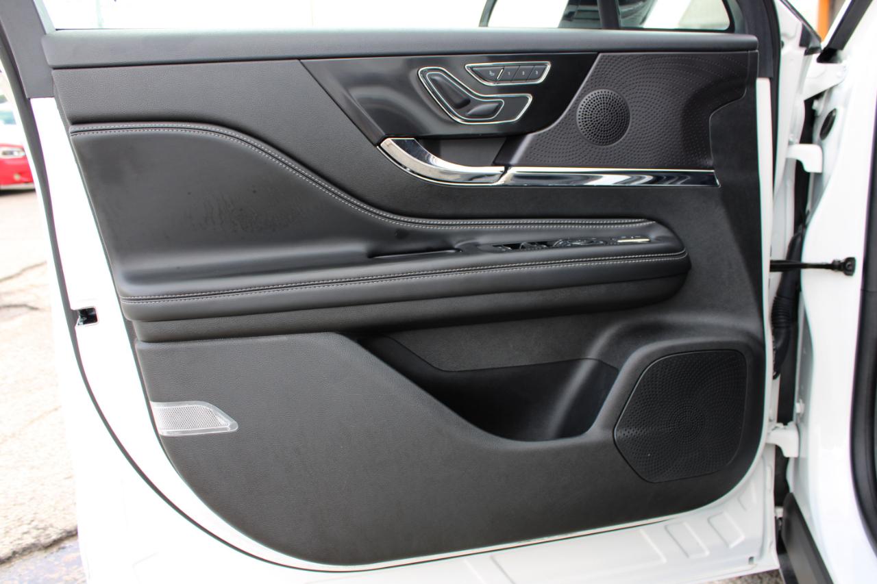 Lincoln Corsair Reserve AWD 2023