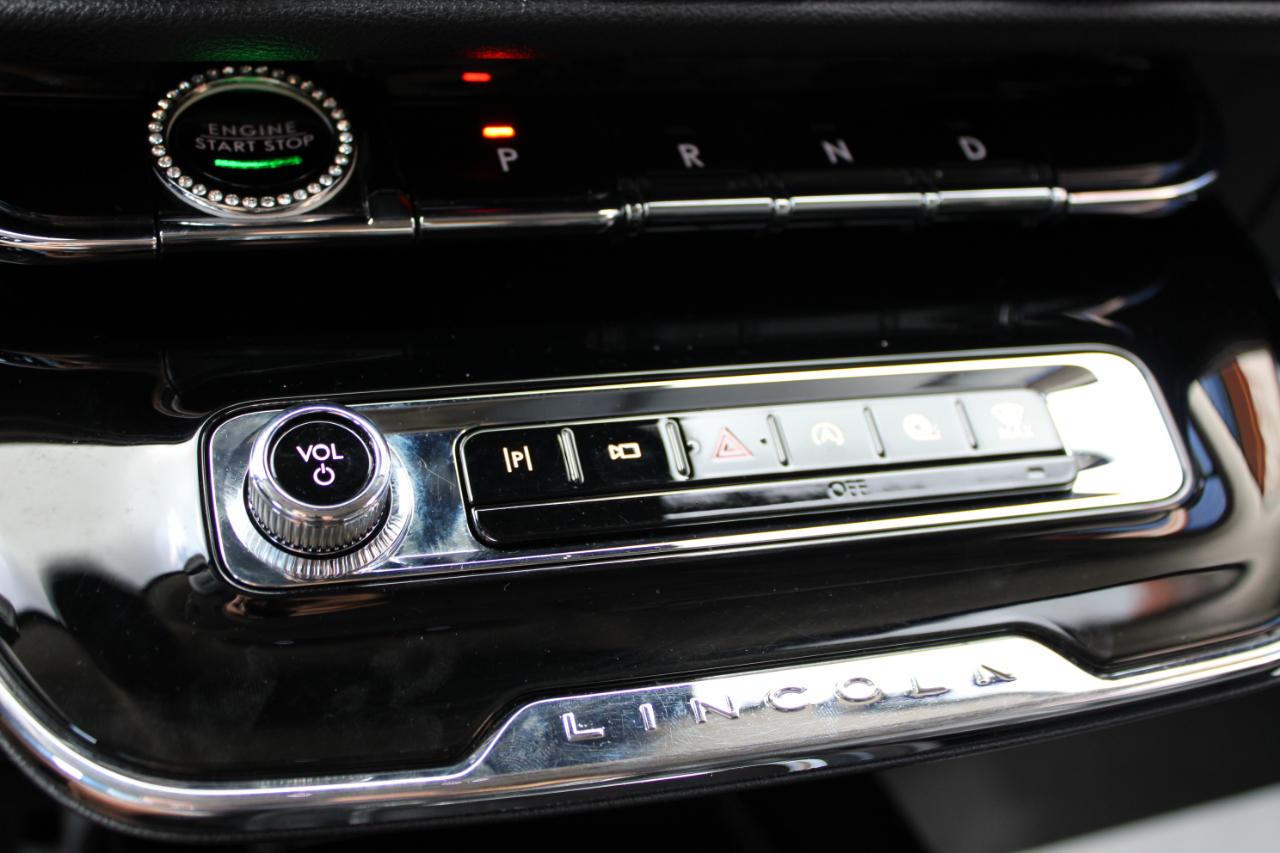 Lincoln Corsair Reserve AWD 2023