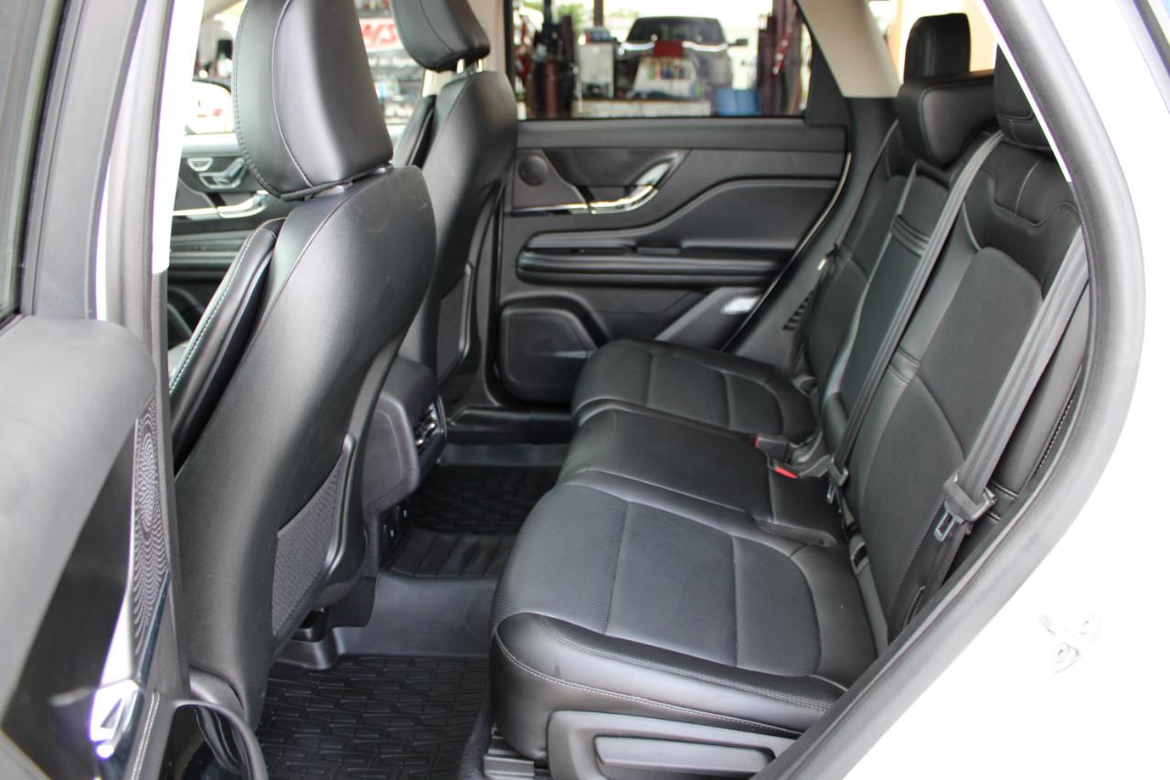 Lincoln Corsair Reserve AWD 2023
