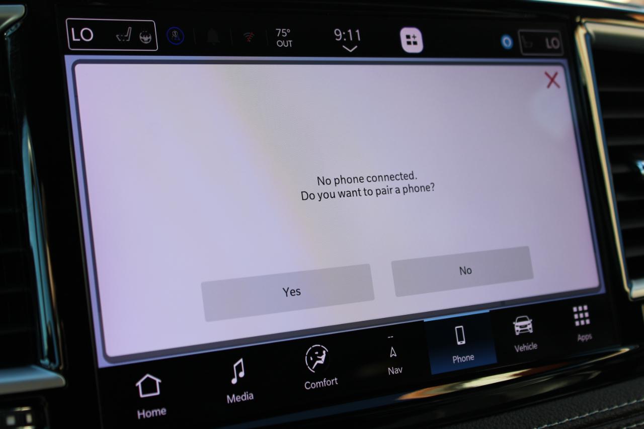 Chrysler Pacifica Limited AWD 2023
