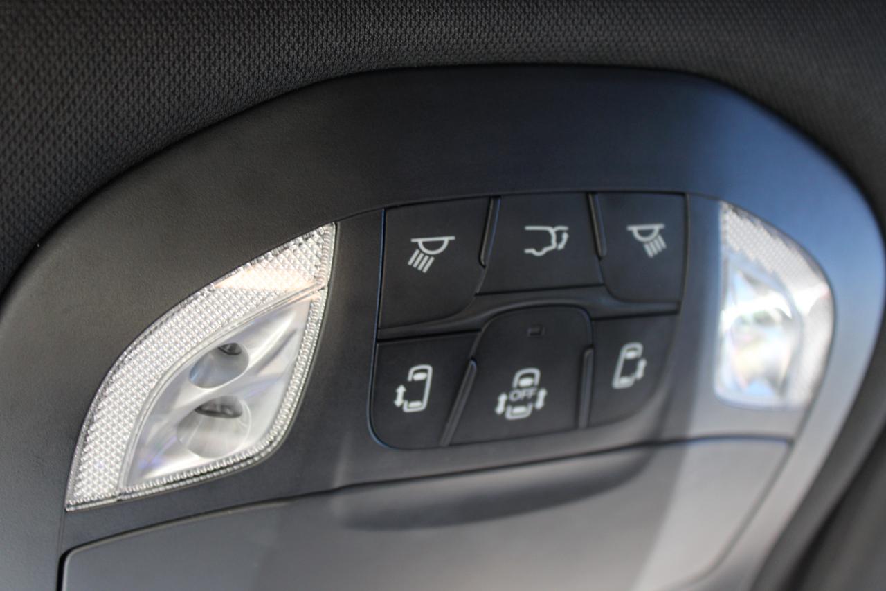 Chrysler Pacifica Limited AWD 2023