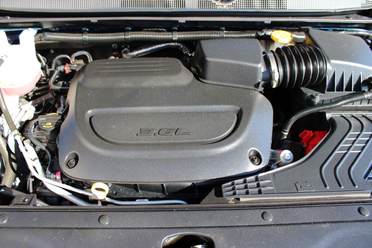 Chrysler Pacifica Limited AWD 2023