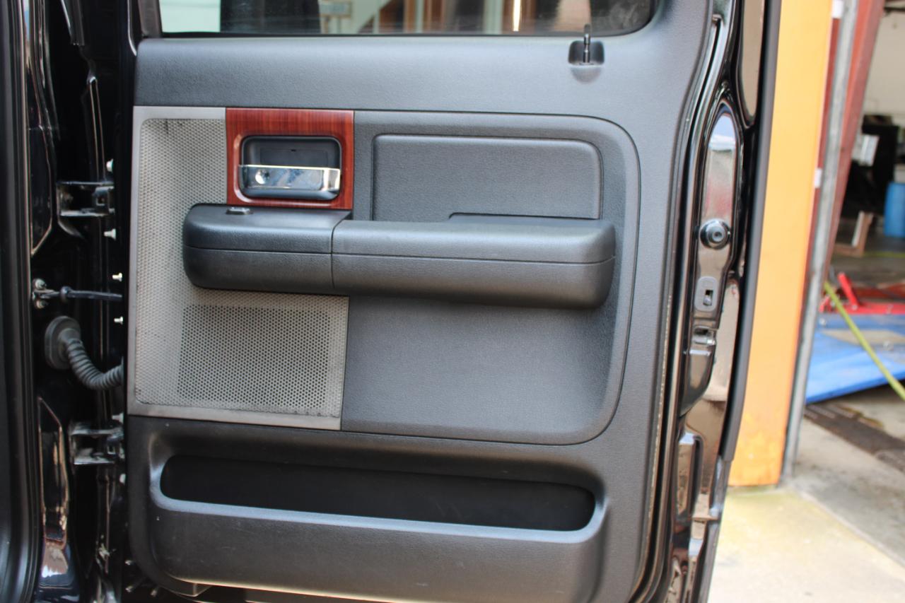 Ford F-150 Lariat SuperCrew 4WD 2006