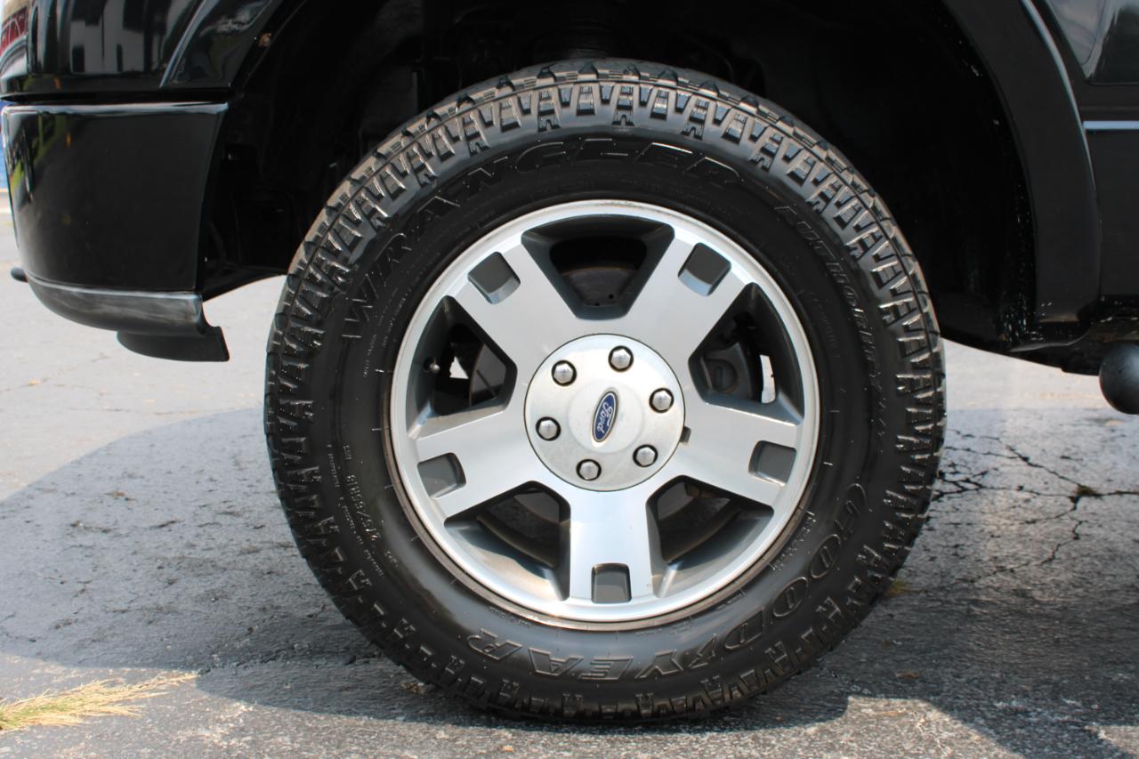 Ford F-150 Lariat SuperCrew 4WD 2006