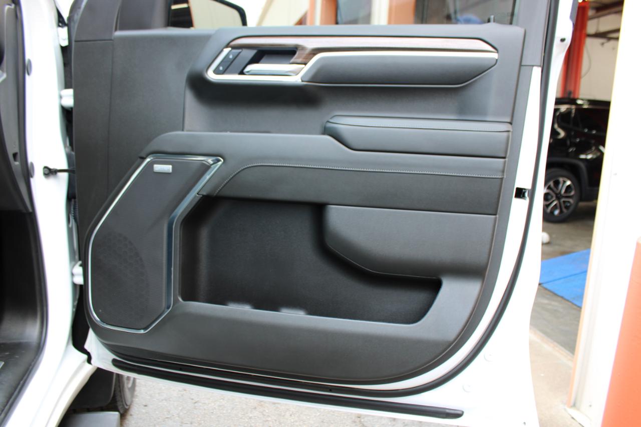 Chevrolet Silverado 1500 RST 2025