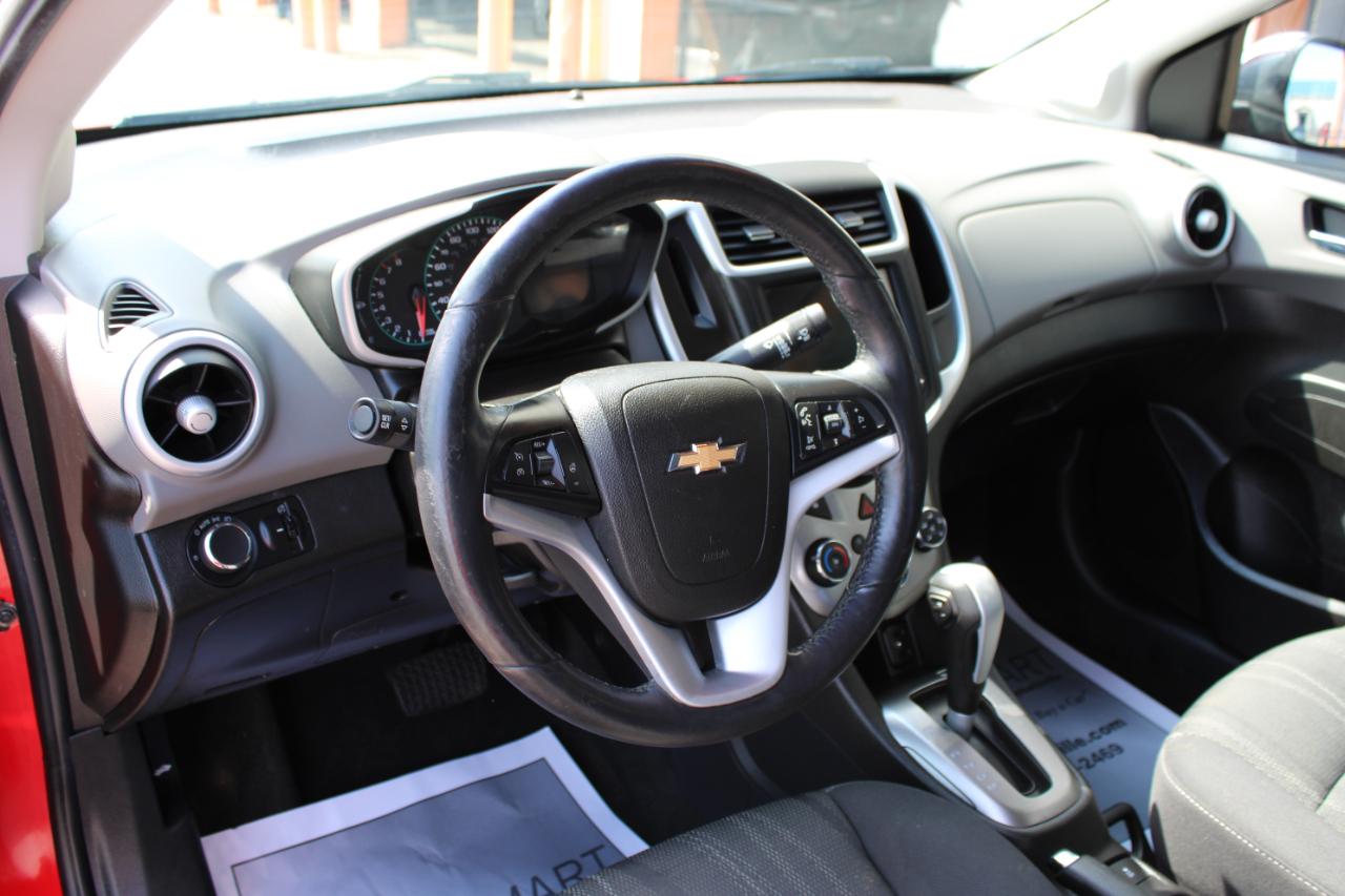 Chevrolet Sonic LT 2018