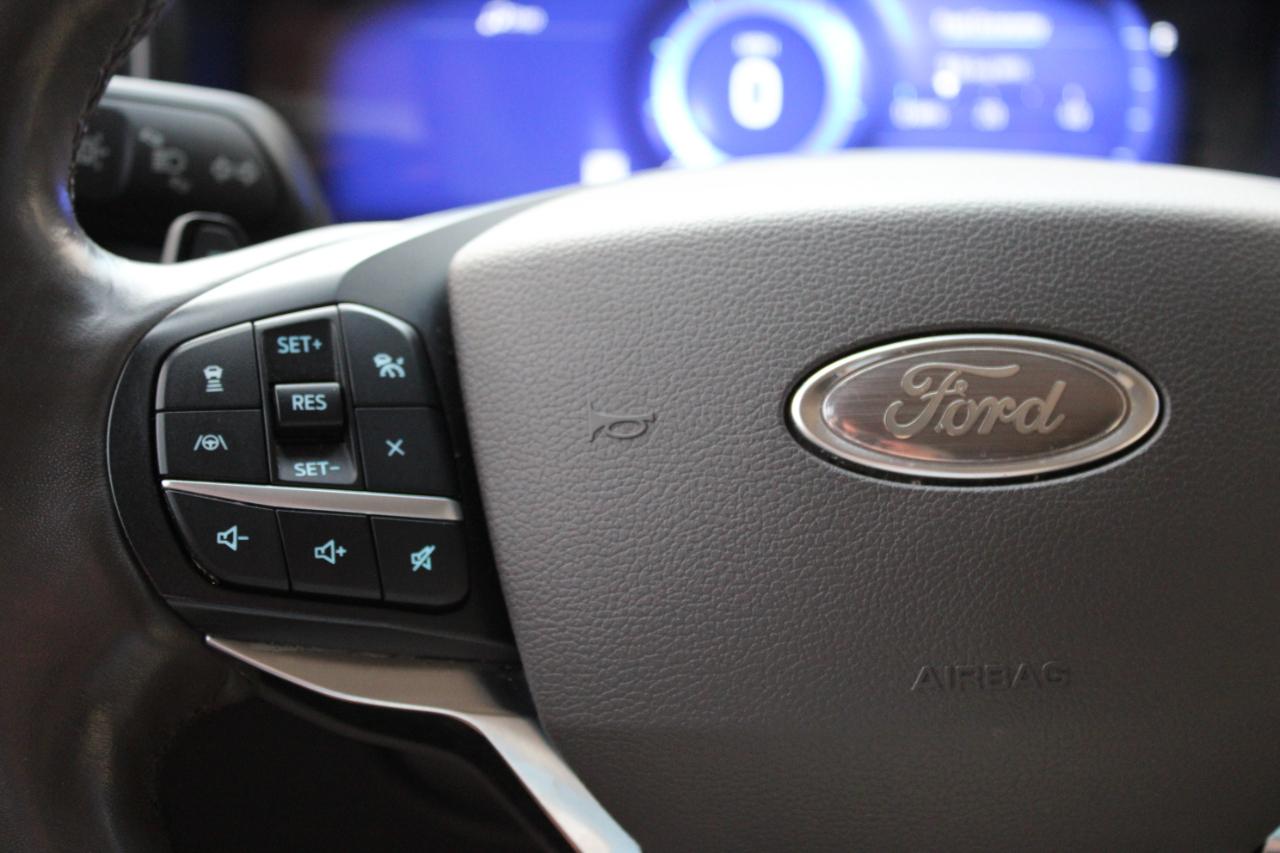Ford Explorer Platinum 2020