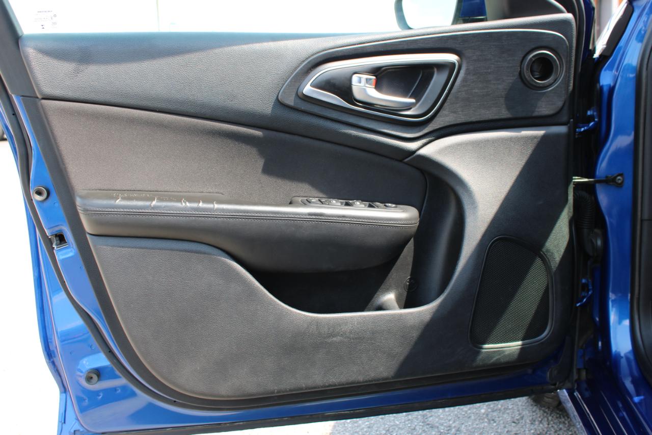 Chrysler 200 Limited 2016