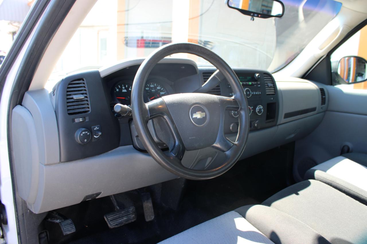 Chevrolet Silverado 1500 Work Truck Std. Box 2WD 2008