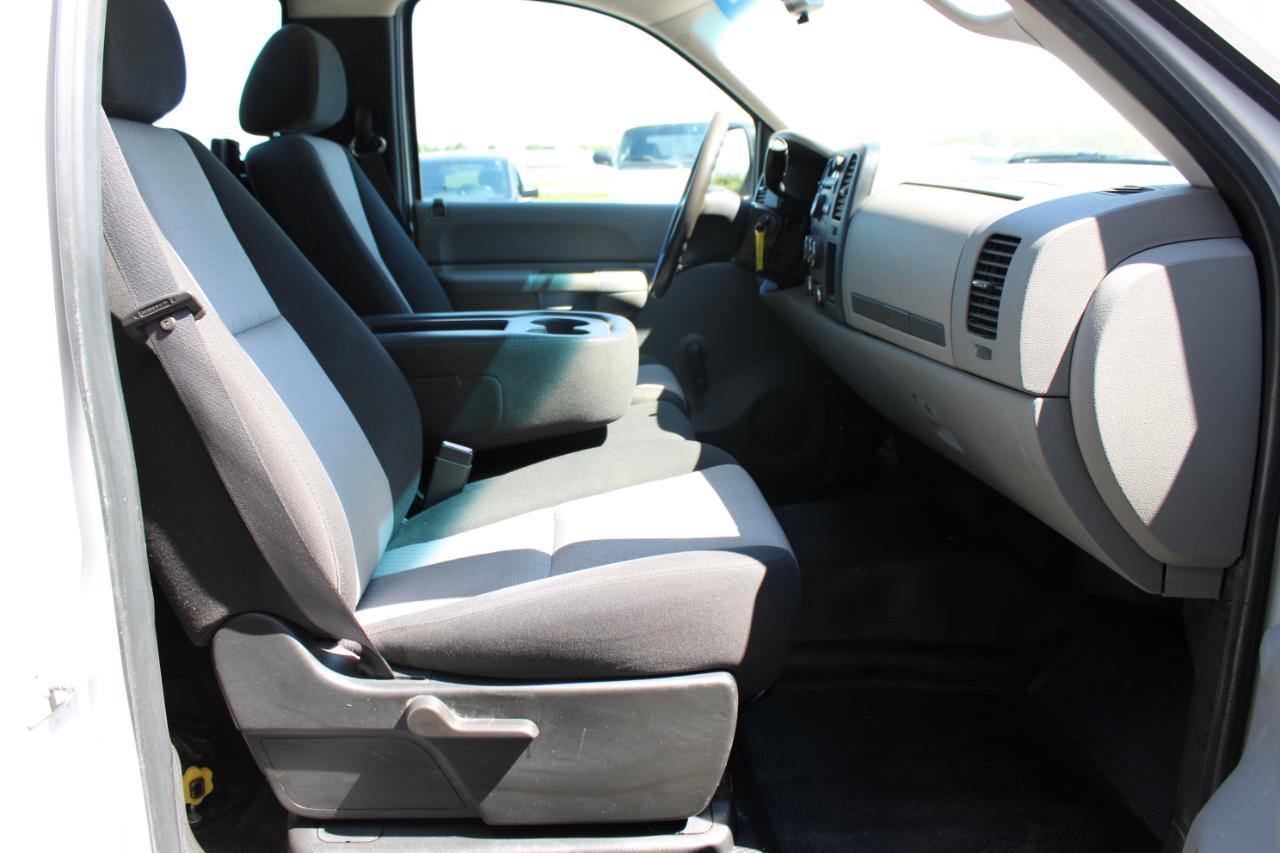 Chevrolet Silverado 1500 Work Truck Std. Box 2WD 2008