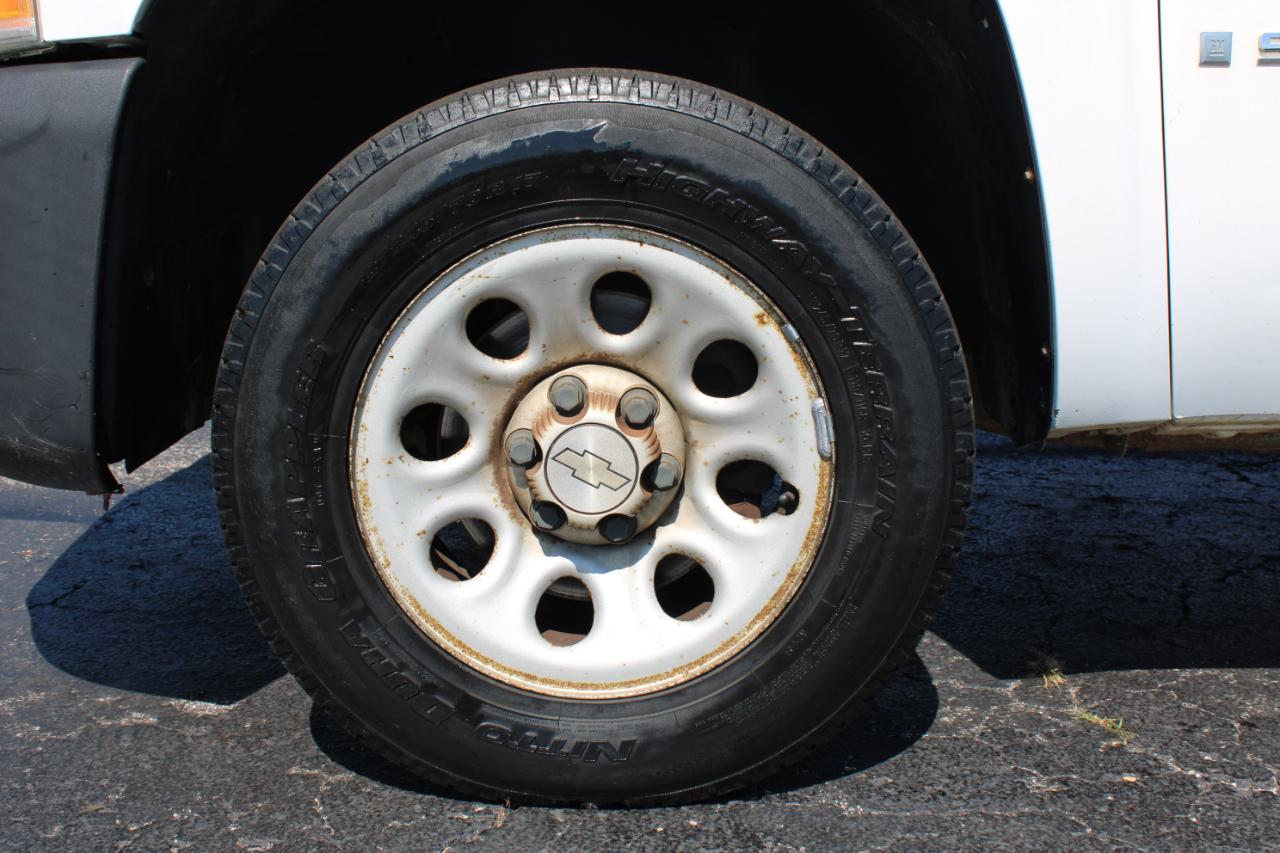 Chevrolet Silverado 1500 Work Truck Std. Box 2WD 2008