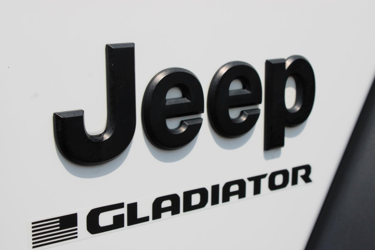 Jeep Gladiator Sport 2025