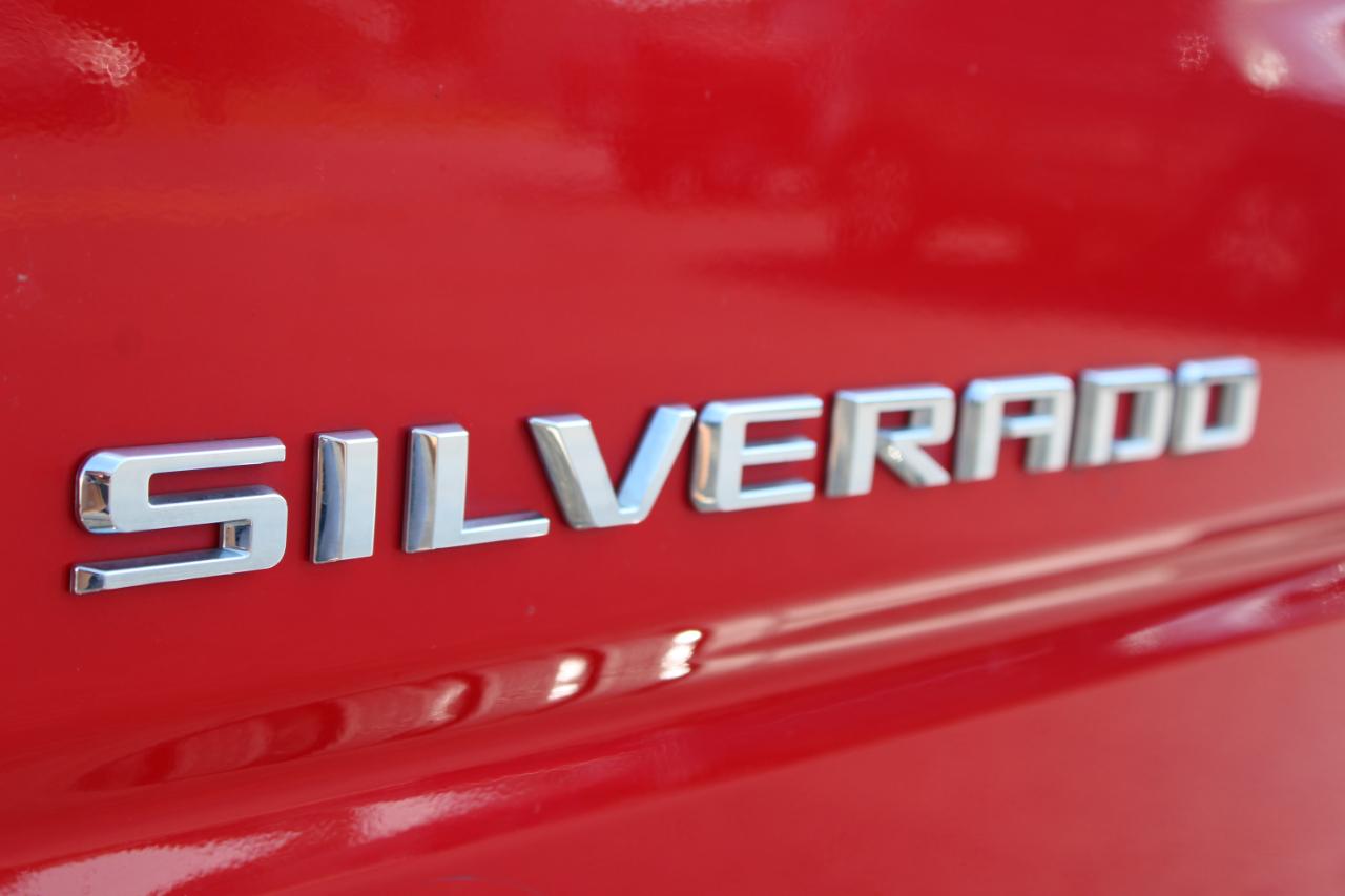 Chevrolet Silverado 1500 Custom Crew Cab Short Box 2WD 2021