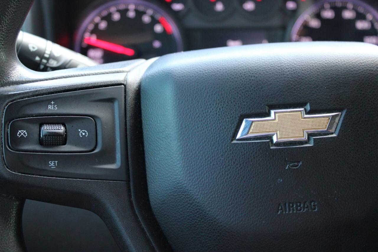Chevrolet Silverado 1500 Custom Crew Cab Short Box 2WD 2021